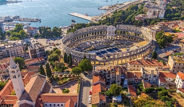 Власти Хорватии пообещали сделать страну безопасной для туризма в условиях пандемии